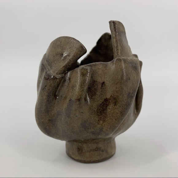 Handmade Small Flower Shaped Pottery Vase - Picture 2 of 14